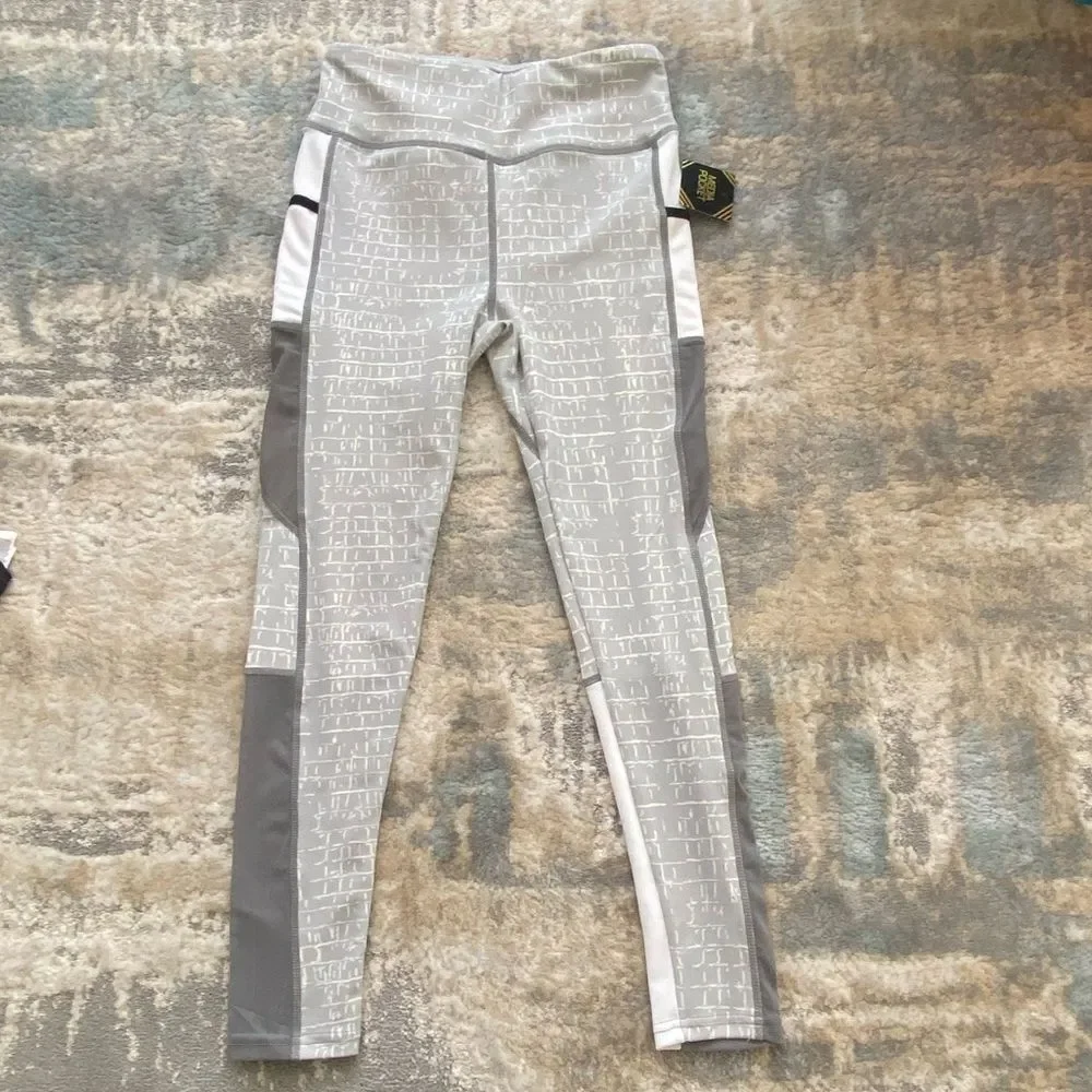 NWT Active Leggings Small